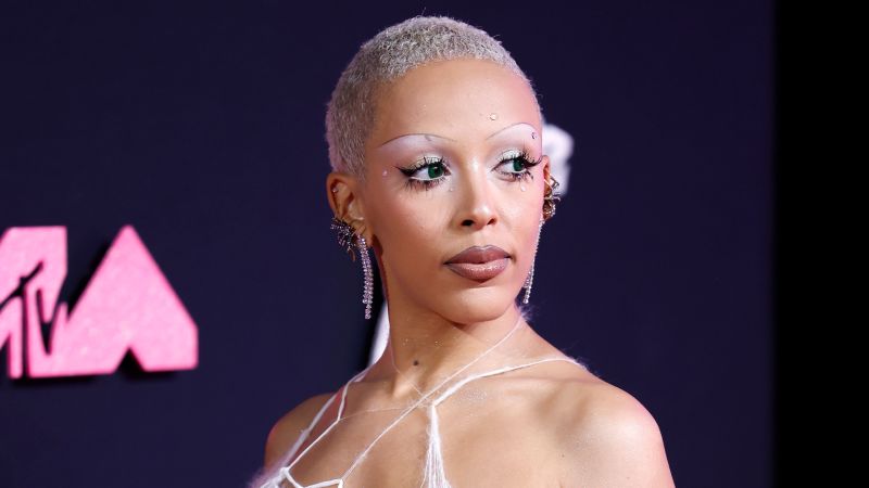 NextImg:Why has Doja Cat's new song 'Balut' landed her in hot water with some Filipino listeners? | CNN