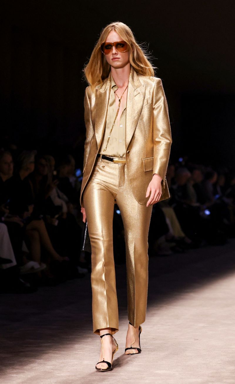 Tom Ford's Sensational Comeback at Milan Fashion Week: A Mesmerizing Display of Slinky Elegance