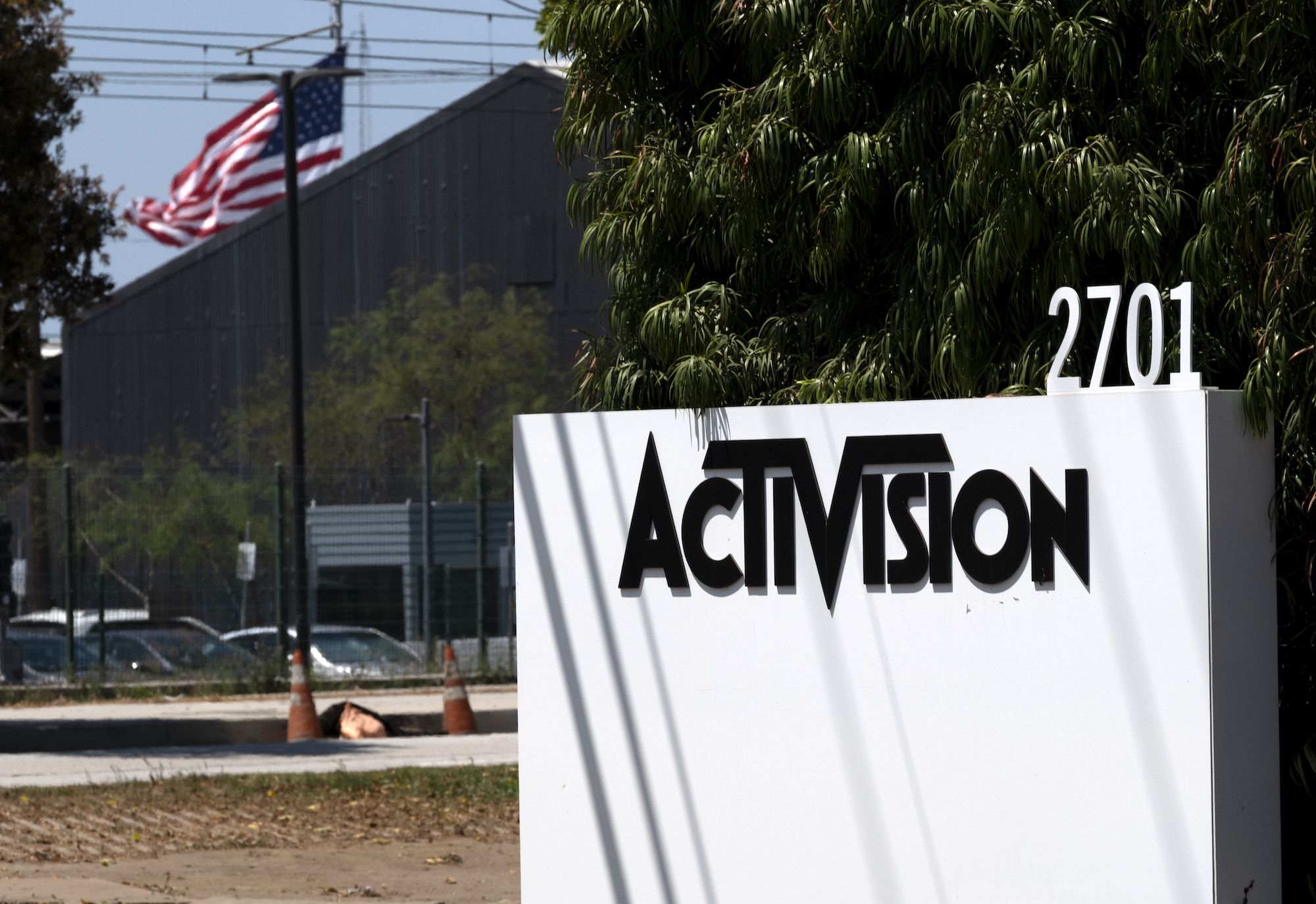 Microsoft's Activision Blizzard deal heads to a summer showdown