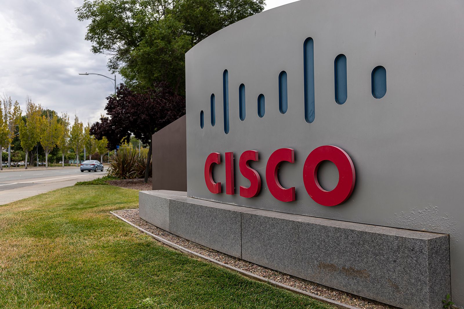 Cisco to buy cybersecurity firm Splunk for $28 billion