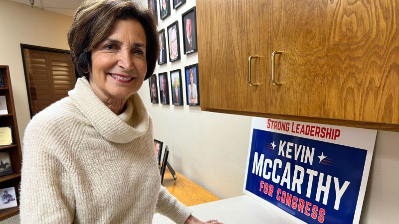NextImg:In McCarthy's home district, allies back him as shutdown looms | CNN Politics