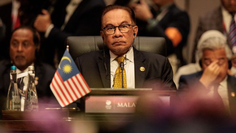 Правителството на Малайзия обяви в сряда че налага забрана на