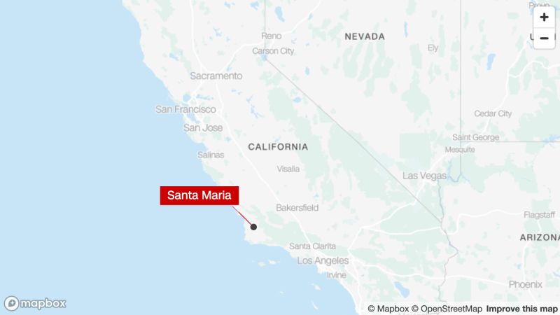 NextImg:An FBI tactical team rescued a kidnapped 17-year-old from a California motel, source says | CNN