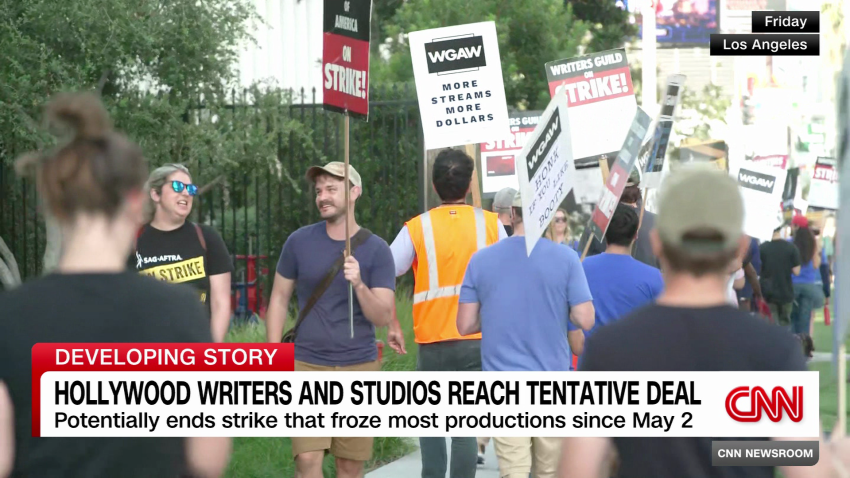 exp Hollywood Writers Strike Deal Gavin Mueller INTV 092503ASEG1 CNNi US_00002001.png
