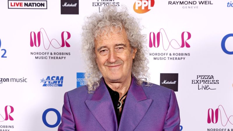 Ratu Brian May membantu NASA mengembalikan sampel asteroid pertama