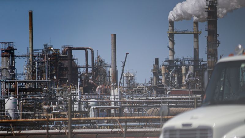 NextImg:'Not nearly enough.' IEA says fossil fuel demand will peak soon but urges faster action | CNN Business
