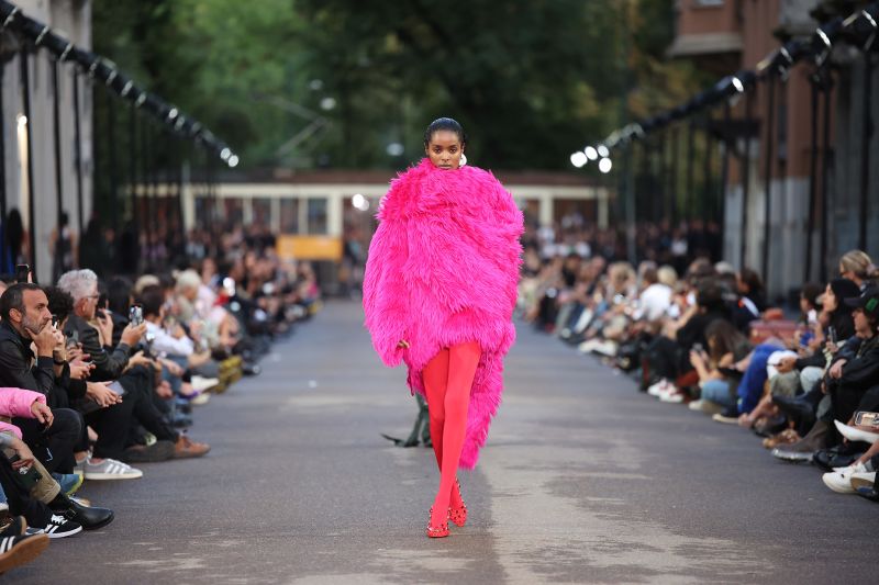 The Ultimate Glamour Guide: Milan Fashion Week Unveils the Hottest Trends of Spring-Summer 2024
