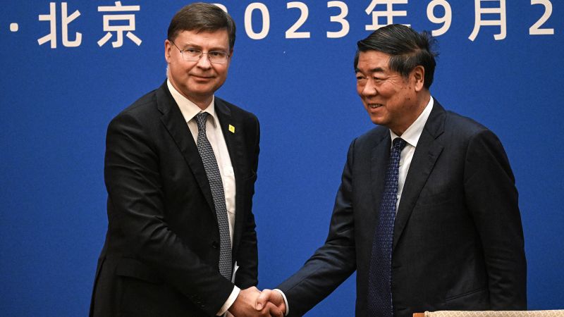 Китай и Европа се опитват да намалят напрежението в търговията