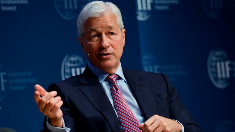 JPMorgan CEO Jamie Dimon cautions that global readiness for a 7% interest rate is lacking.