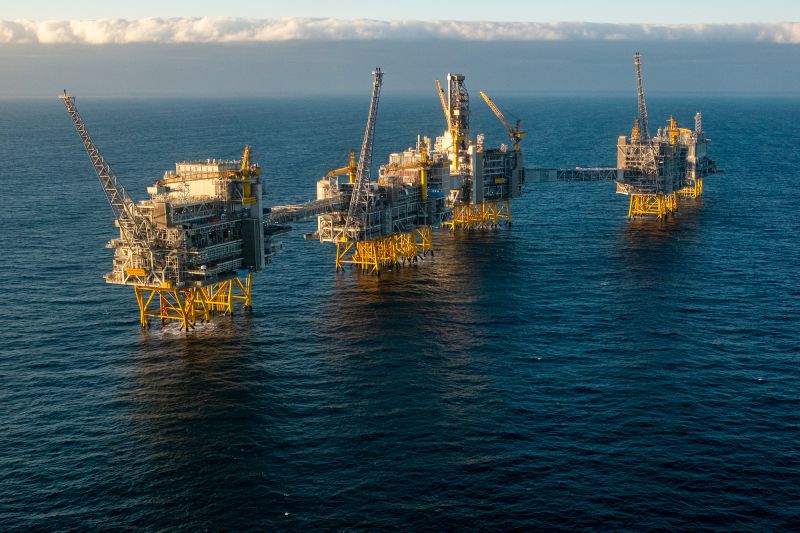 Oil platform deals