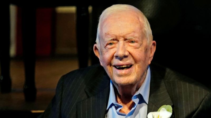 NextImg:With shutdown looming, Carter library moves up birthday celebration for 39th president | CNN Politics
