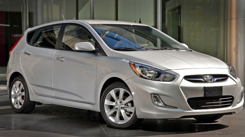 Read more about the article In latest recall Hyundai and Kia ask owners of 3.3 million vehicles to park outside due to risk of fire – CNN