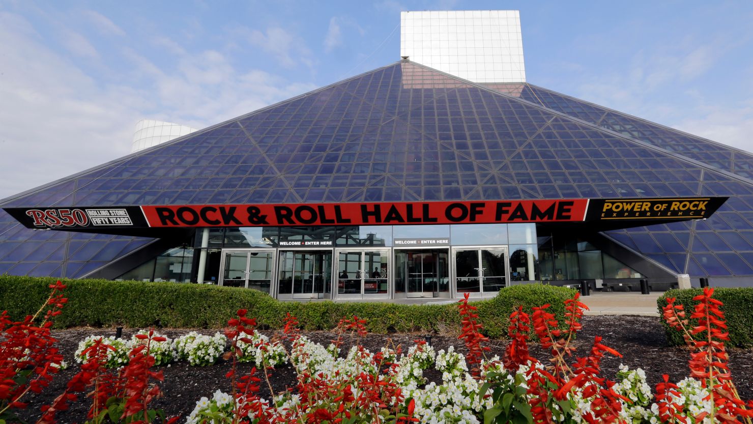 Video Journey gets Rock and Roll Hall of Fame induction - ABC News