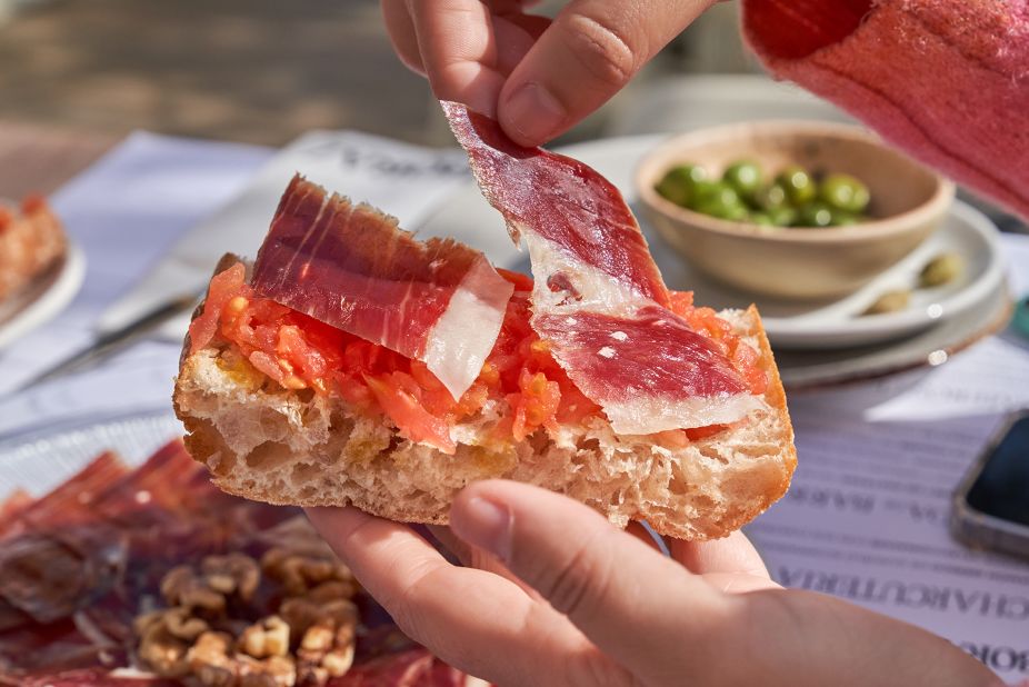 14 Spanish dishes you should try -- from churros to jamon
