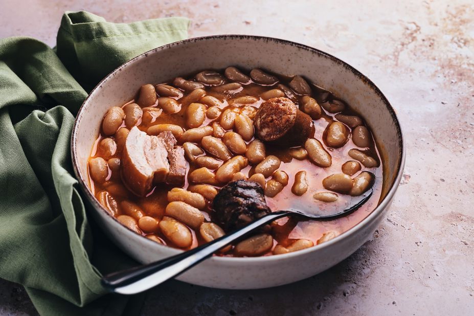 <strong>Fabada: </strong>An Asturian favorite based around the white fabe bean, fabada is a one-pot feast usually served with a mixture of pork meats -- including chorizo, pork belly, bacon and Spanish blood sausage. 