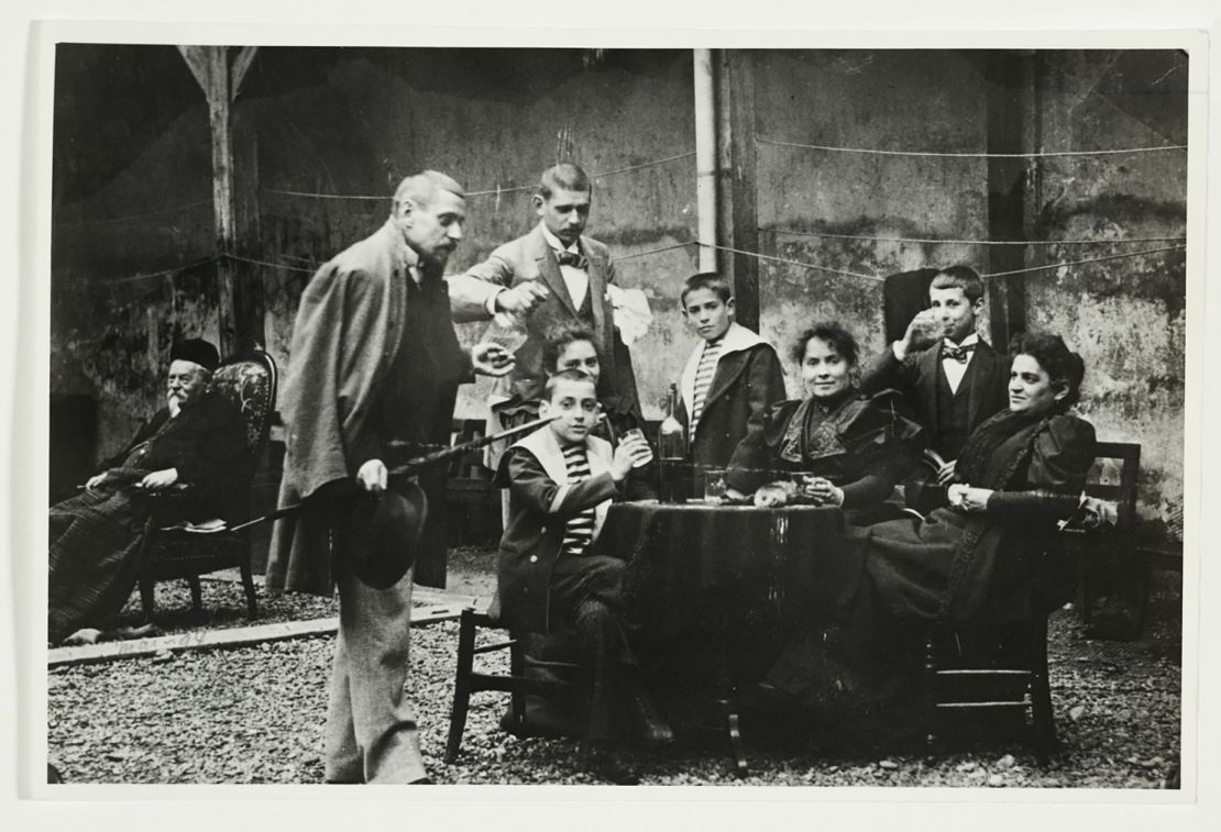 Rene Gimpel and family, [between 1891 and 1895]. René Gimpel papers, circa 1890-1966. Archives of American Art, Smithsonian Institution. Rene Gimpel is the child standing with the striped shirt on