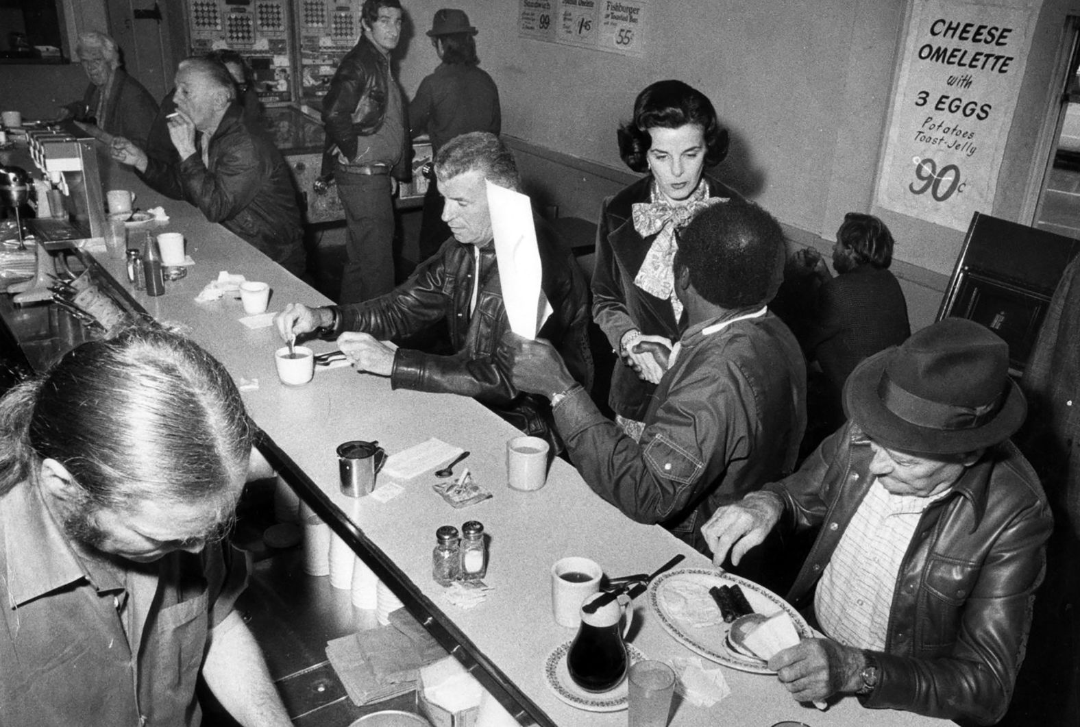 Feinstein campaigns for mayor in 1975.