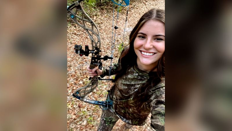 NextImg:Teen killed by lightning strike while hunting with her father | CNN