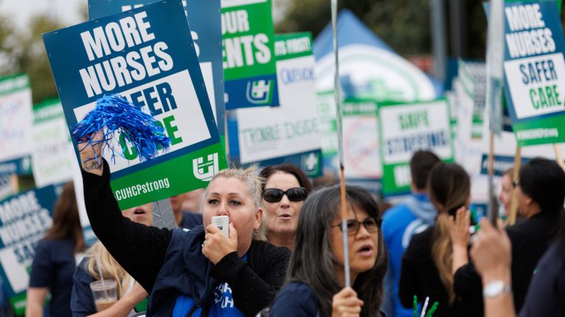 NextImg:Union workers reach a tentative deal with Kaiser Permanente after the largest-ever US health care strike | CNN Business