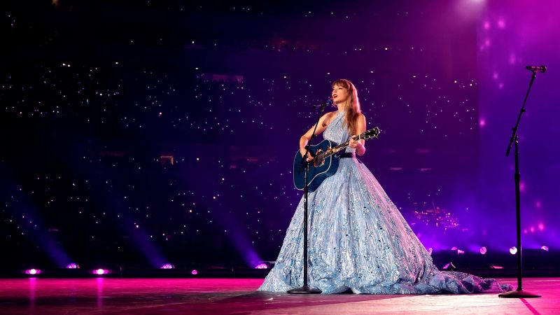 NextImg:Taylor Swift's Eras Tour movie hits a presale record for Cinemark | CNN Business