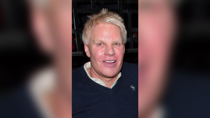 Former CEO of Abercrombie & Fitch indicted on sex trafficking charges | CNN Business