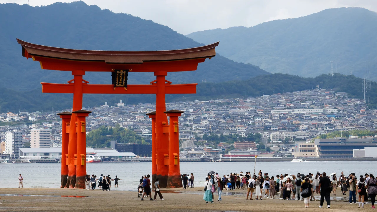 Japan implements tourist tax at famous‘floating shrine’ to combat overtourism 