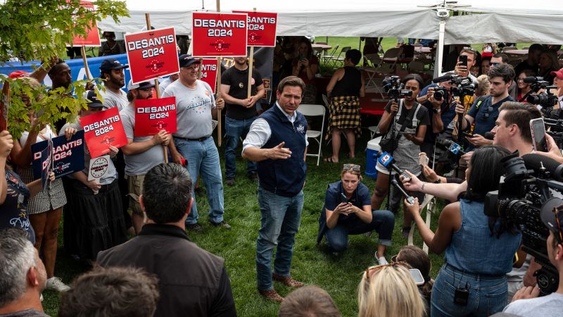 NextImg:DeSantis campaign announces $15 million haul in third quarter but only $5 million is available for primary | CNN Politics
