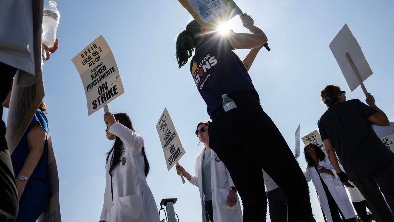 Health care workers strike: Kaiser Permanente unionized employees walk out after failed contract negotiations