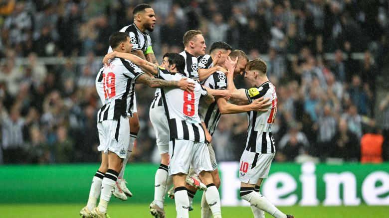 NEWCASTLE UPON TYNE, ENGLAND - OCTOBER 04: The UEFA Champions League match between Newcastle United FC and Paris Saint-Germain at St. James Park on October 04, 2023 in Newcastle upon Tyne, England. (Photo by Serena Taylor/Newcastle United via Getty Images)