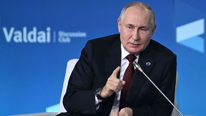 Руският президент Владимир Путин предположи в четвъртък че не външна