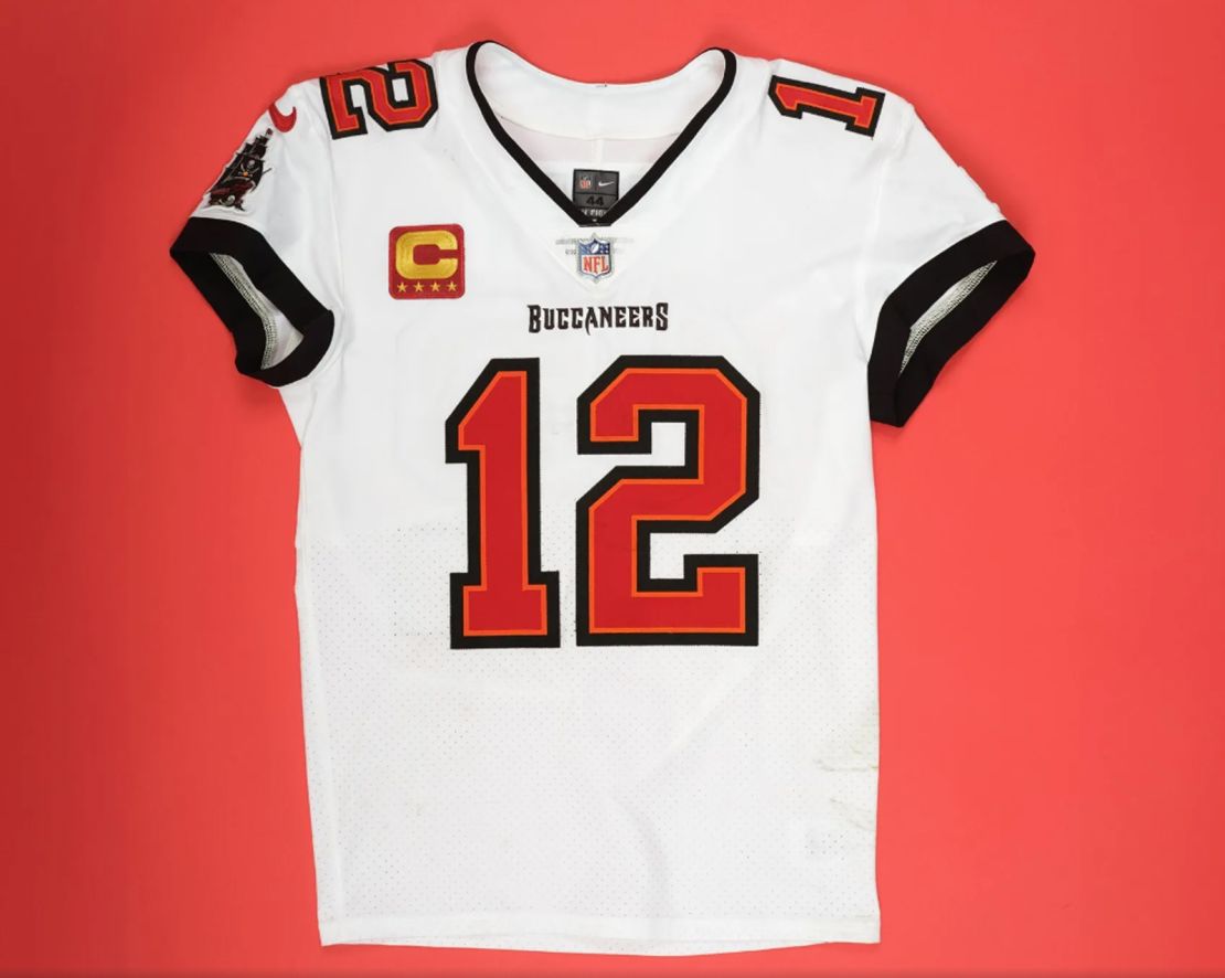 Brady wore the jersey on January 16, 2023.