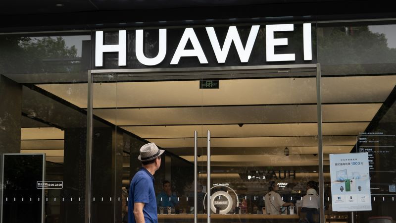 NextImg:Taiwan investigates firms that worked with Chinese companies reportedly supplying Huawei | CNN Business