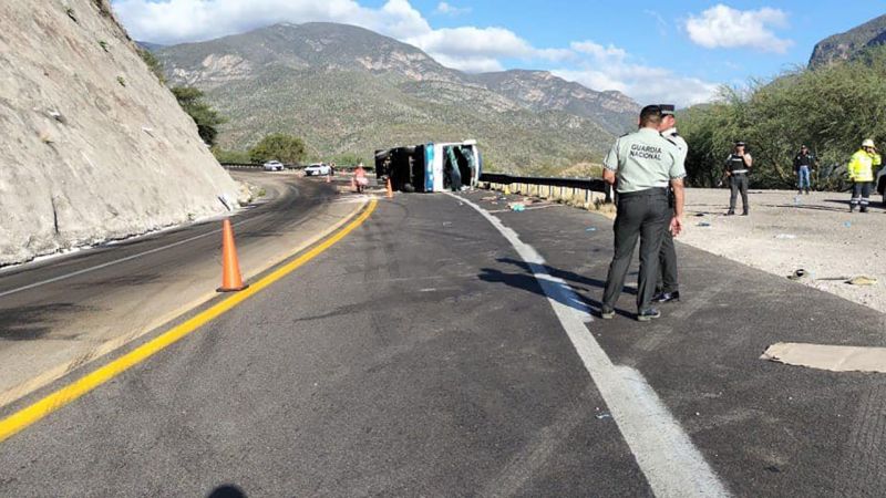 Автобусна катастрофа в мексиканския щат Оахака уби 18 души в