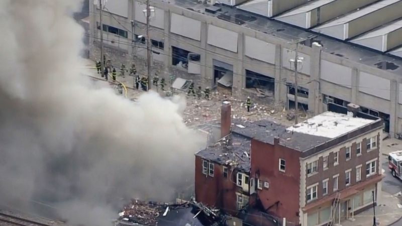 NextImg:Candy factory didn't evacuate concerned workers before Pennsylvania explosion that killed 7, OSHA finds | CNN