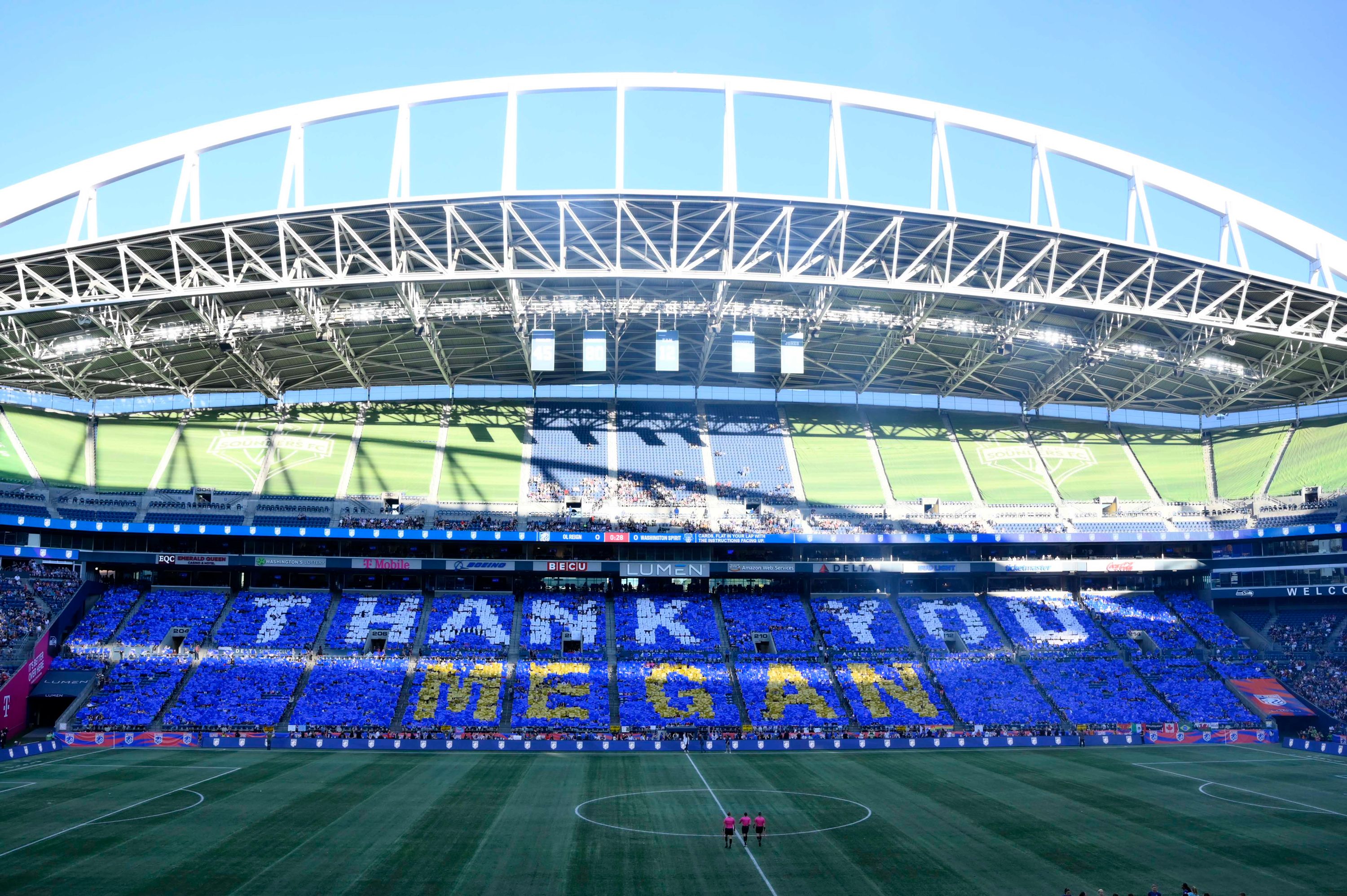 Rapinoe bids farewell as record NWSL crowd, sports greats pay tribute