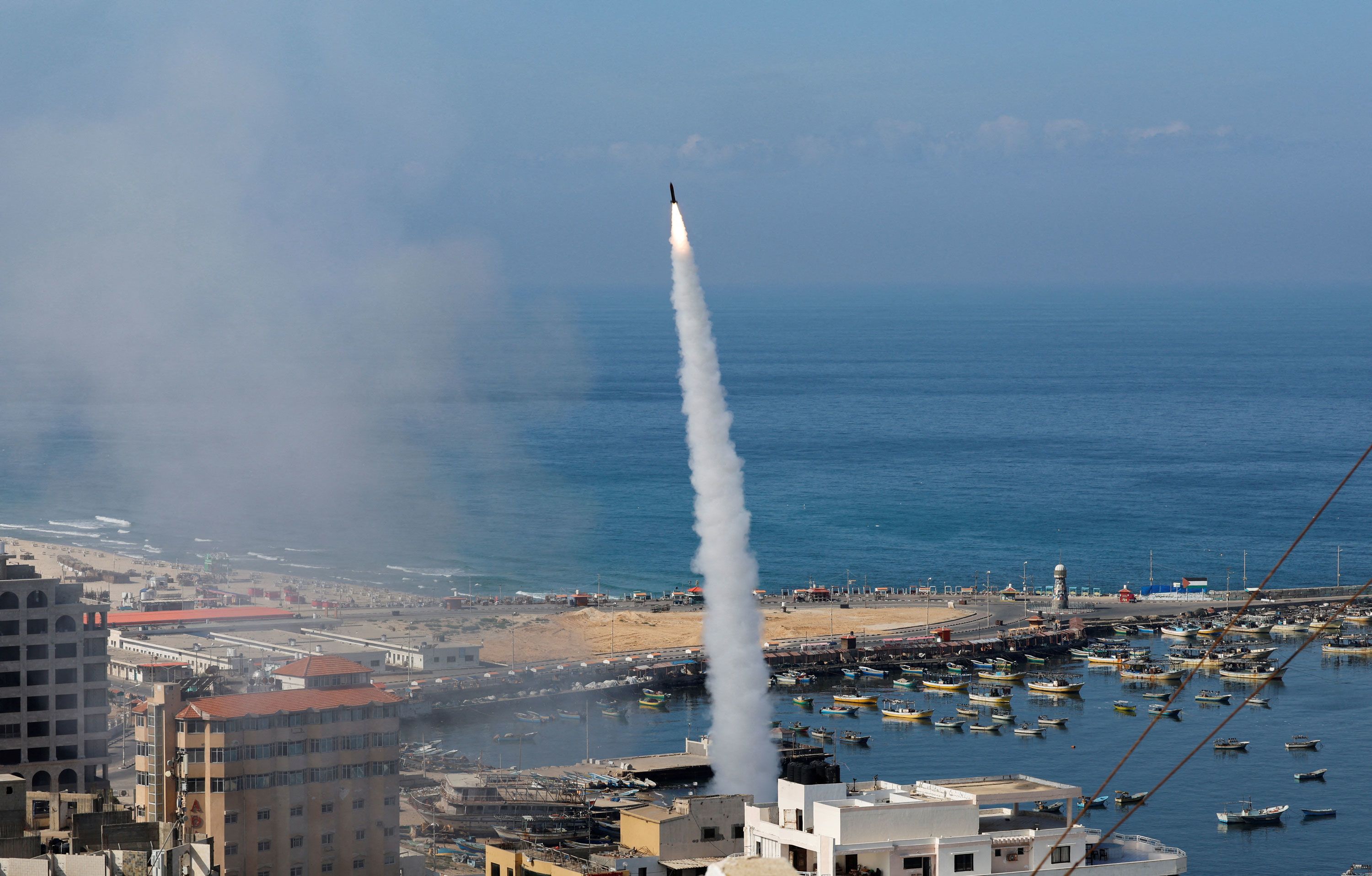 Desert horror: Music festival goers heard rockets, then Gaza militants  fired on them and took hostages | CNN