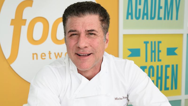 Michael Chiarello, la estrella de Food Network y chef célebre, falleció a la edad de 61 años