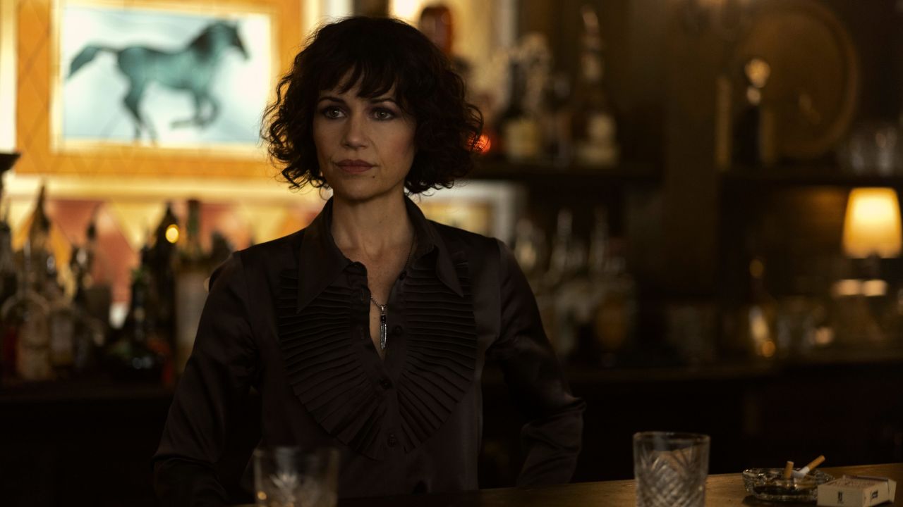 Carla Gugino plays a mysterious woman in "The Fall of the House of Usher."