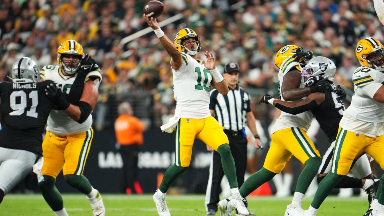 Las Vegas Raiders Showing Interest in Former Packers Starter - BVM Sports