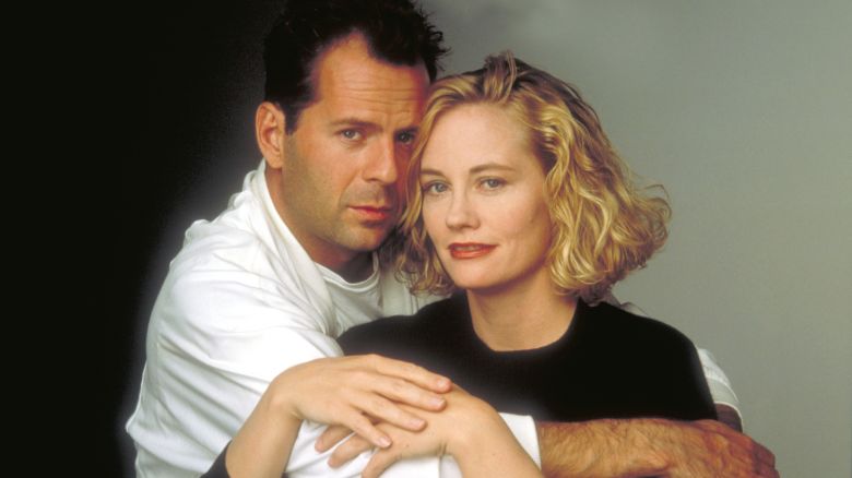 UNITED STATES - DECEMBER 10:  MOONLIGHTING - Gallery - Season Five - 12/10/1988, Bruce Willis (David), Cybill Shepherd (Maddie) ,  (Photo by ABC Photo Archives/Disney General Entertainment Content via Getty Images)