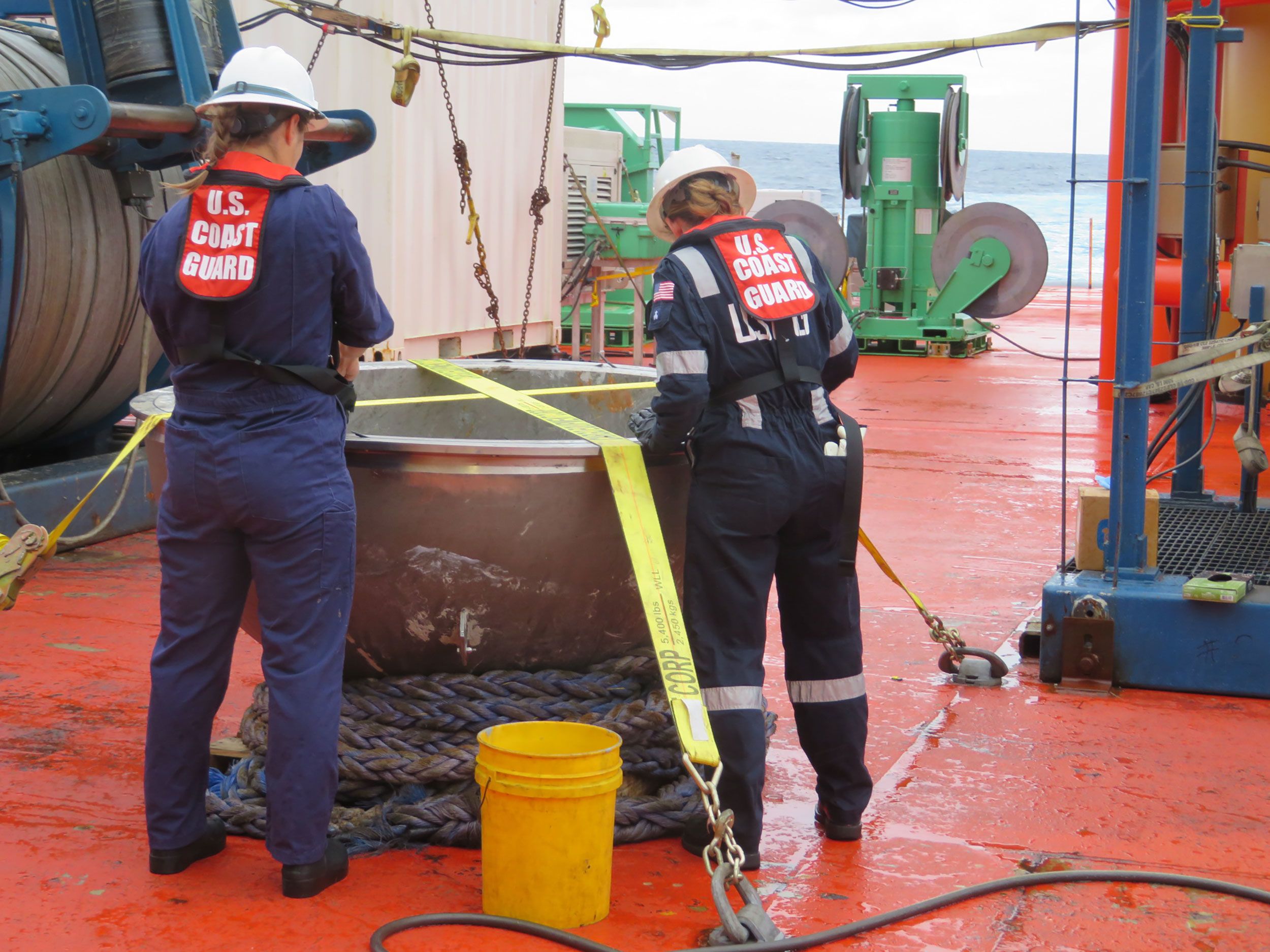 US Coast Guard: Oxygen supplies on the American bathyscaphe Titan