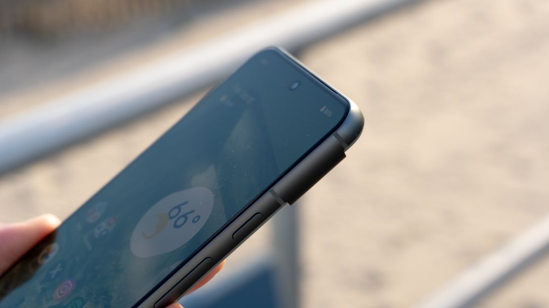 Google Pixel 8 CNN-11