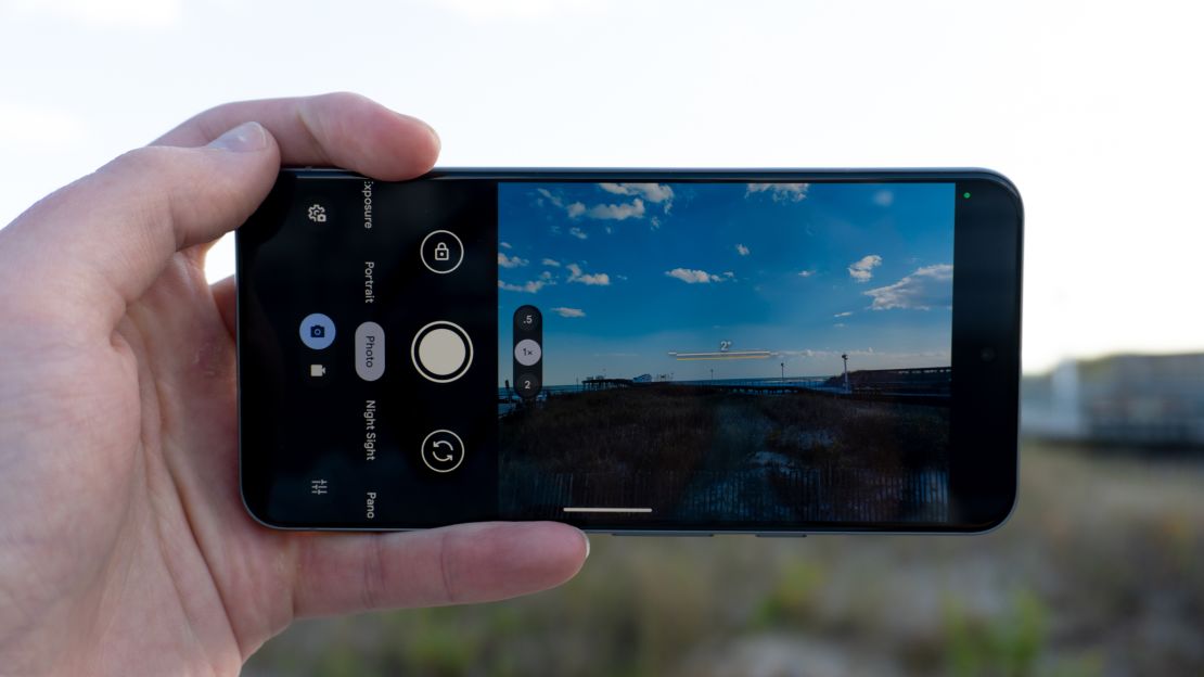 Google Pixel 8 CNN-5