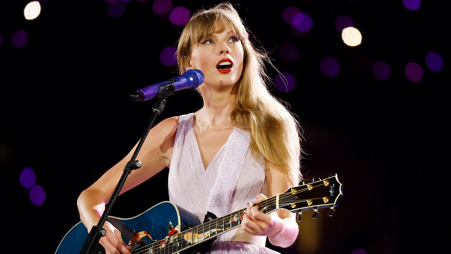 Taylor Swift’s ‘Eras Tour’ concert film shutters The Grove in Los ...