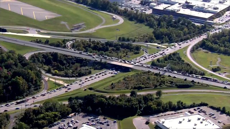 BWI Airport Cleared After Bomb Threat CNN   231011155421 02 Bwi Airport Investigation 101123 