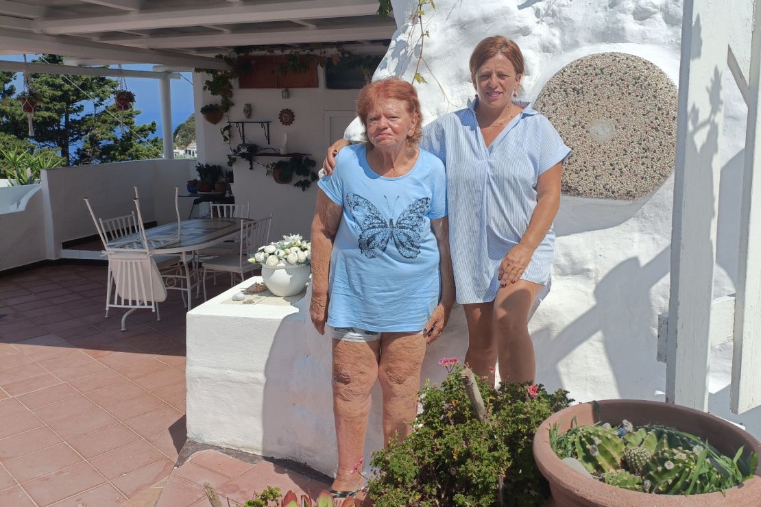 Brigida Avellino and Loredana Romano have swapped the US for their ancestral 'cave home' on Ponza.