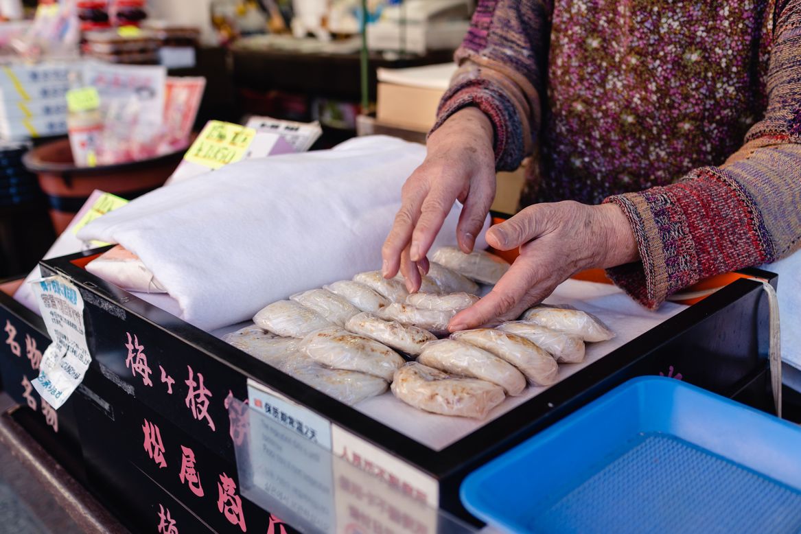 <strong>On offer:</strong> Most yatais specialize in a few dishes, like ramen or gyoza. This one focuses on sweet mochi desserts.