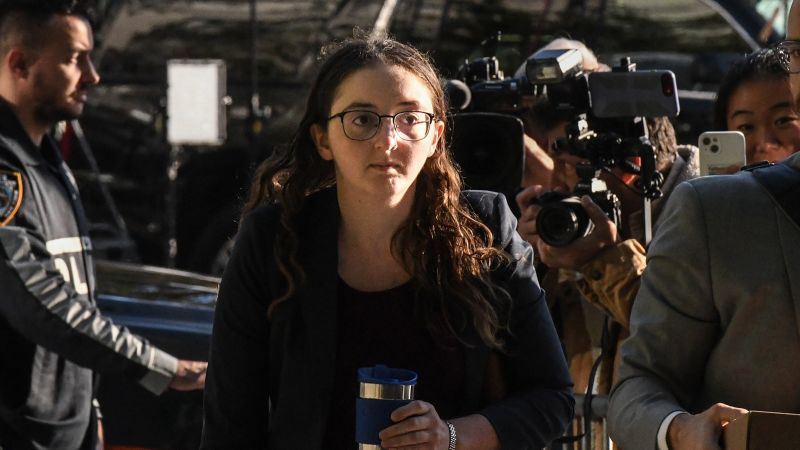 Read more about the article It was Bankman-Fried’s decision to raid billions from sister crypto company star witness testifies – CNN