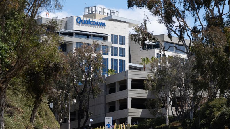 Read more about the article Chipmaker Qualcomm to lay off over 1200 California workers – CNN