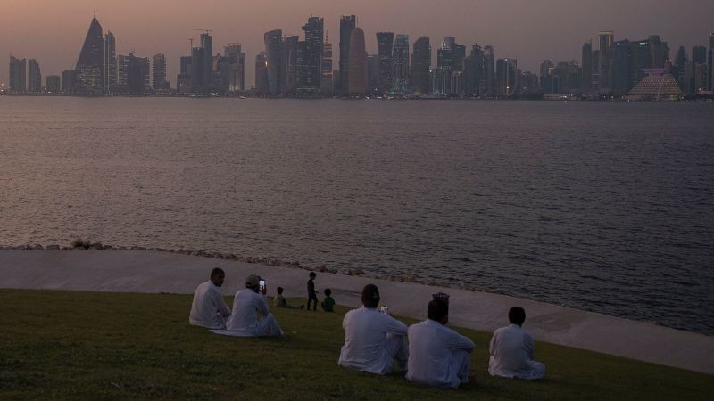 Произношението на Катар, малка държава на Арабския полуостров, вдаваща се